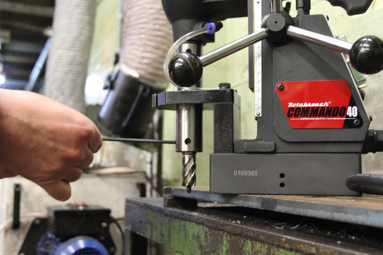 Как обслуживать магнитный сверлильный станок? Эксплуатация и ремонт